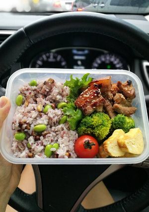 รูปของ ข้าวกล่องหมูย่างเกาหลี