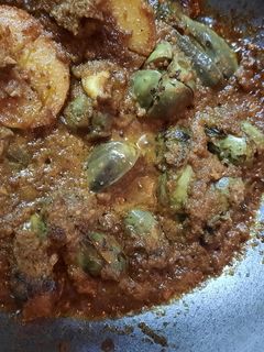 भरली वांगी (bharli wangi recipe in marathi) रेसिपी चे मुख्य फोटो