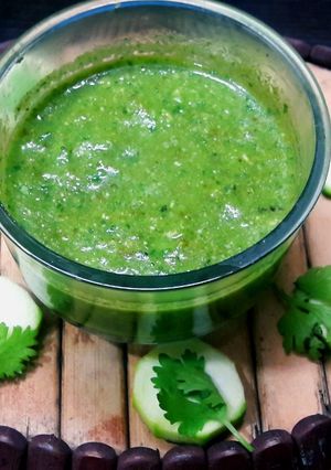 तुरई के छिलके की चटनी (Torai ke chilke ki chutney recipe in hindi) रेसिपी मुख्य फोटो