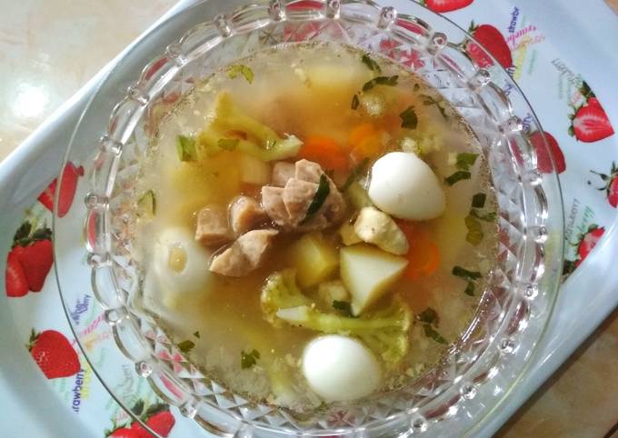 Sop Bakso Telur Puyuh