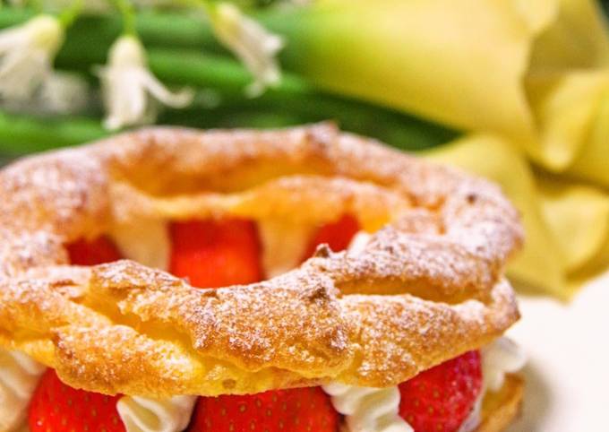 Easy Paris-Brest Cream Puffs using Pancake Mix for Festive Occasions