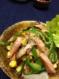 A picture of Stir Fried Fish Sausages with Sesame Flavor.