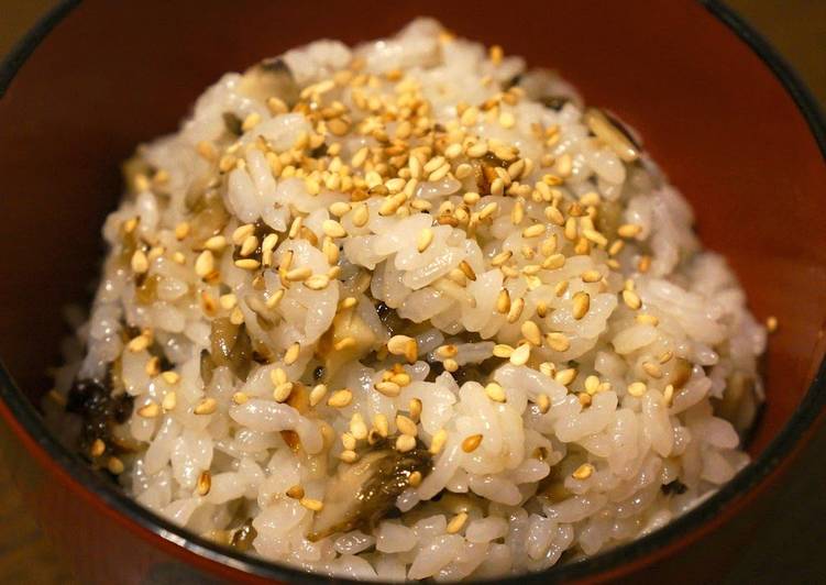 Steps to Make Quick No-Fail Mixed Maitake Mushroom Rice