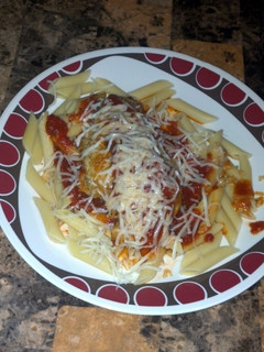 A picture of chicken parmesan.