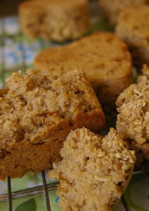 A picture of Wheat Bran Oatmeal Muffins (Macrobiotic).