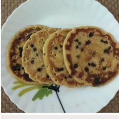 Healthy pancakes with choco chips A picture of Healthy pancakes with choco chips.