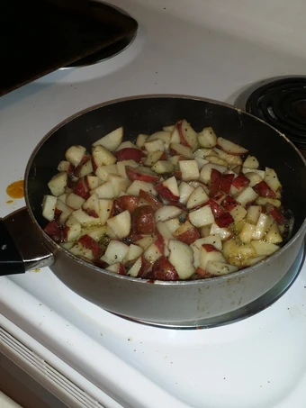 Easy Steps to Make Fried red potatoes the Delicious Makes you drool