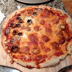 A picture of Fresh, Easy, Great Tasting Italian Pizza.