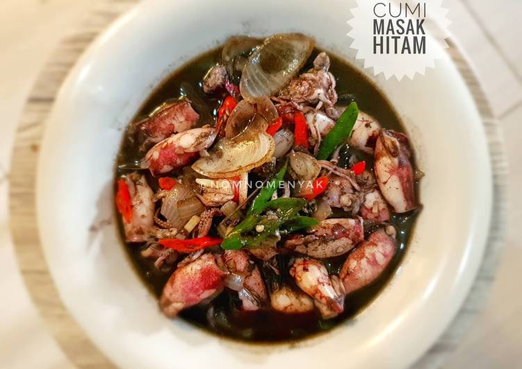 Cumi masak hitam