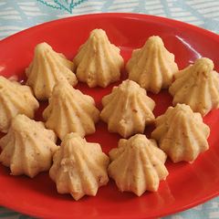 A picture of Mawa coconut modak.