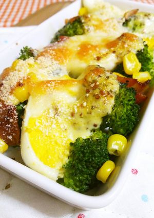 A picture of Rich Baked Broccoli with Cheese.