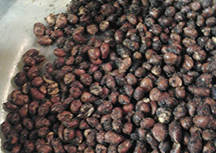 Recipe of Award-winning Roasted Salty chocolate covered wasabi peanuts