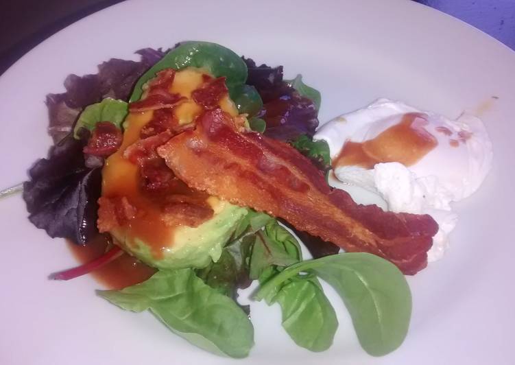 Steps to Make Sweet and Sour Egg, Bacon and Avo Salad in 25 Minutes at Home