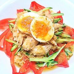 A picture of How to Make Sesame Sauce for Chilled Chinese-style Noodles with Poached Chicken.