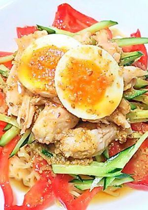 A picture of How to Make Sesame Sauce for Chilled Chinese-style Noodles with Poached Chicken.