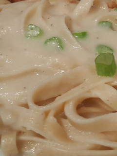 A picture of Skinny lactose free Alfredo Sauce.