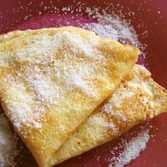 A picture of Delicious Crepe Batter.