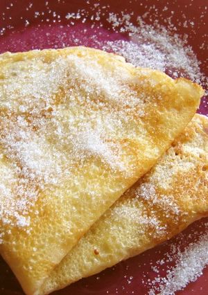 A picture of Delicious Crepe Batter.