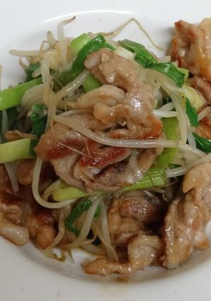A picture of Speedy and Delicious Hearty Pork Offcuts and Bean Sprout Stir-Fry.