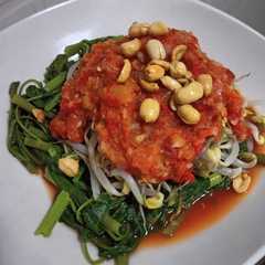 รูปของ Plecing kangkung