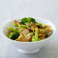 A picture of Lemon Chicken With Broccoli.