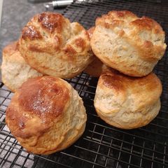 A picture of Honey Scones.