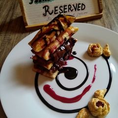 A picture of Puff date delight.....#foodiesnfriends.