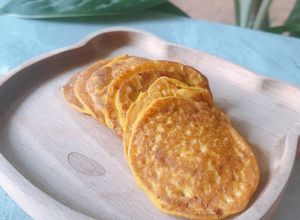 Hình của món Bánh Pancake bí đỏ yến mạch.