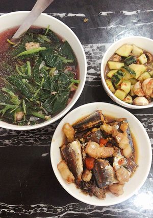 Hình của món Canh rau, mắm càThịt kho cá nục.