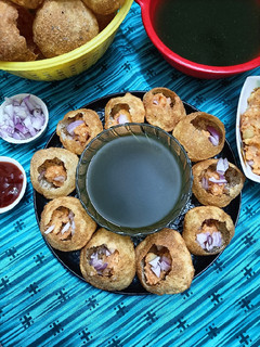 பானி பூரி(pani puri recipe in tamil) செய்முறை முக்கிய புகைப்படம்