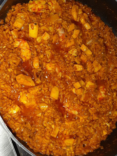Una foto de Arroz a banda 🍚🦐🦑