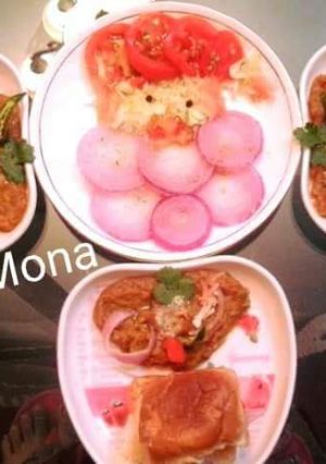 A picture of Pavbhaji.