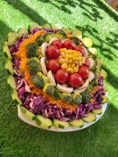 عکسی از دستور تزیین سالاد ساده🥗