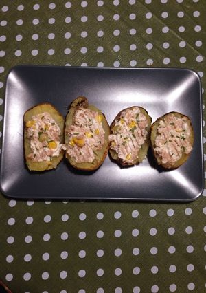 Una foto de Patatas rellenas de ricotta y atún