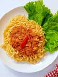 Mie Tuna Saus Pedas