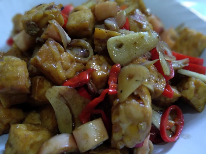 Cara Mudah Menyiapkan Resep  Tumis tahu tempe cumi yang Menggugah Selera, Enak