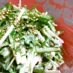 A picture of Crispy Mizuna Salad with Plum-Mayonnaise Dressing.