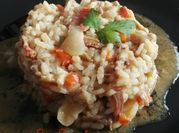 Una foto de risotto cerdo