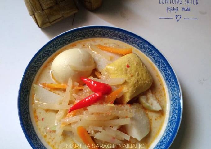 Resep Lontong Sayur Pepaya Muda Oleh Martha Saragih Naibaho Cookpad