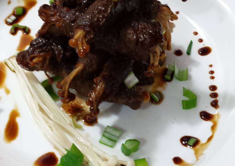 Recipe of Award-winning Japanese Enoki Mushroom Beef Rolls