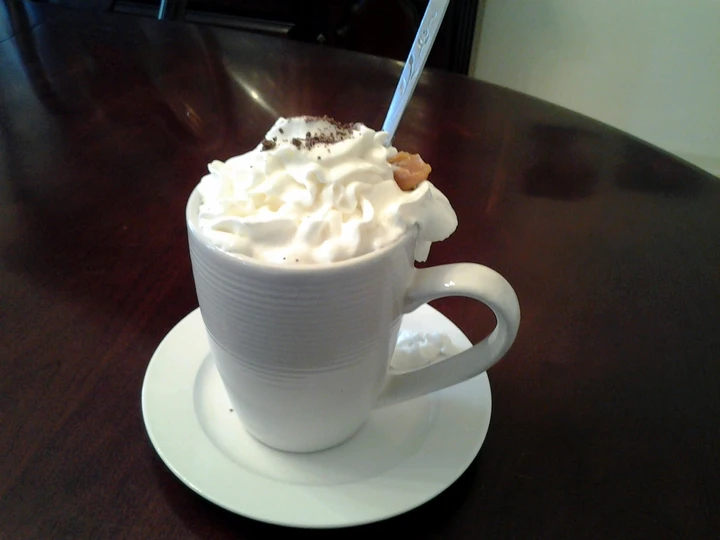 Easy Way Make Caramel Mocha Hot Chocolate the Awesome  Tasty