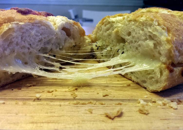 Steps to Prepare Award-winning Garlic Bread