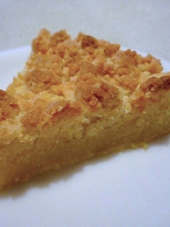 A picture of Easy Banana Crumble Cake.