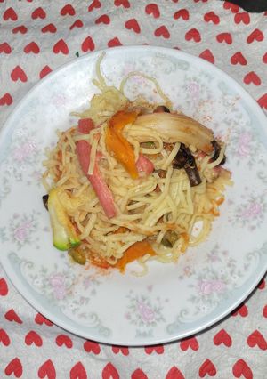 Una foto de Fideos nido oriental