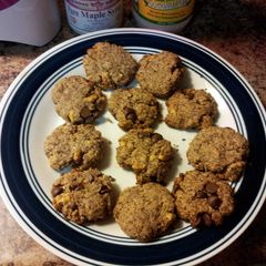 Awesome gluten and egg free chocolate chip walnut cookies A picture of Awesome gluten and egg free chocolate chip walnut cookies.