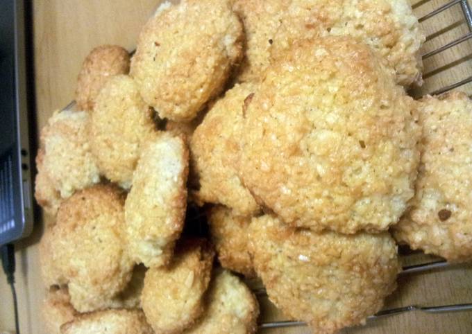 Simple Way to Prepare Super Quick Homemade Kerry&#39;s almond macaroons