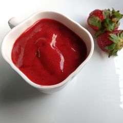 Homemade strawberry Sauce A picture of Homemade strawberry Sauce.