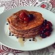 Tortitas de avena y frutos rojos