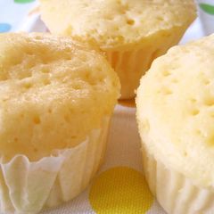 A picture of Steamed Cheese Bread with Pancake Mix in a Microwave.
