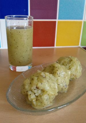 A picture of Vickys Kiwi, Apple & Grape Sorbet / Slush, GF DF EF SF NF.